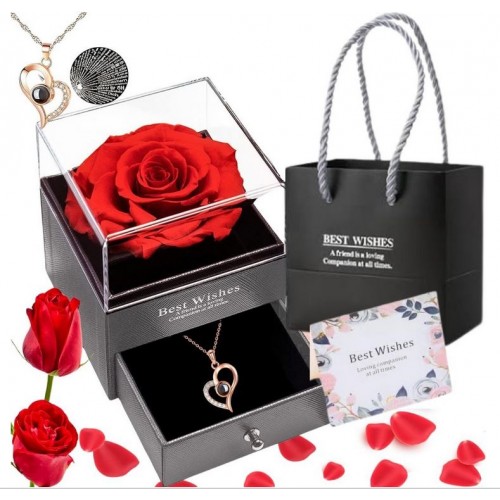 Rožė papuošalų dėžutėje su kaklo papuošalu