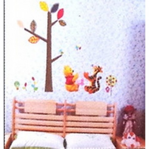 Sienų-baldų lipdukai Mikė Pūkuotukas 09